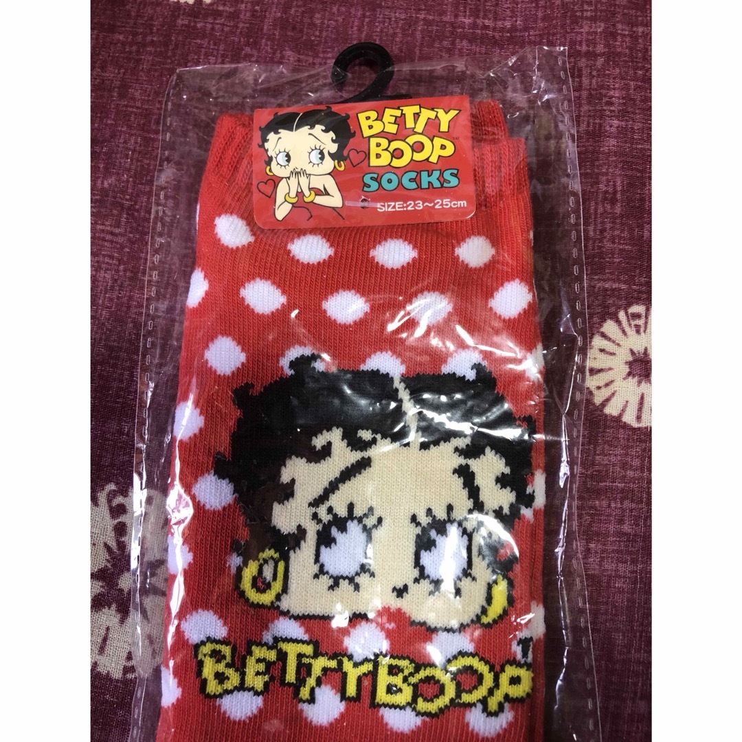 Betty Boop(ベティブープ)のベティちゃん靴下☆可愛いです。サイズ２３〜２５センチになります☆ レディースのレッグウェア(ソックス)の商品写真