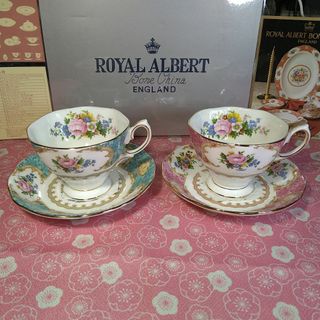 ロイヤルアルバート(ROYAL ALBERT)のロイヤルアルバート　レディアスコット＆カーライル　カップ＆ソーサー　ペアセット(グラス/カップ)