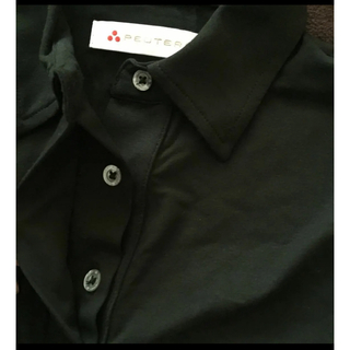 ピューテリー(PEUTEREY)のピューテリー peuterey ポロシャツ 黒 新品(イタリア) 女性用(ポロシャツ)