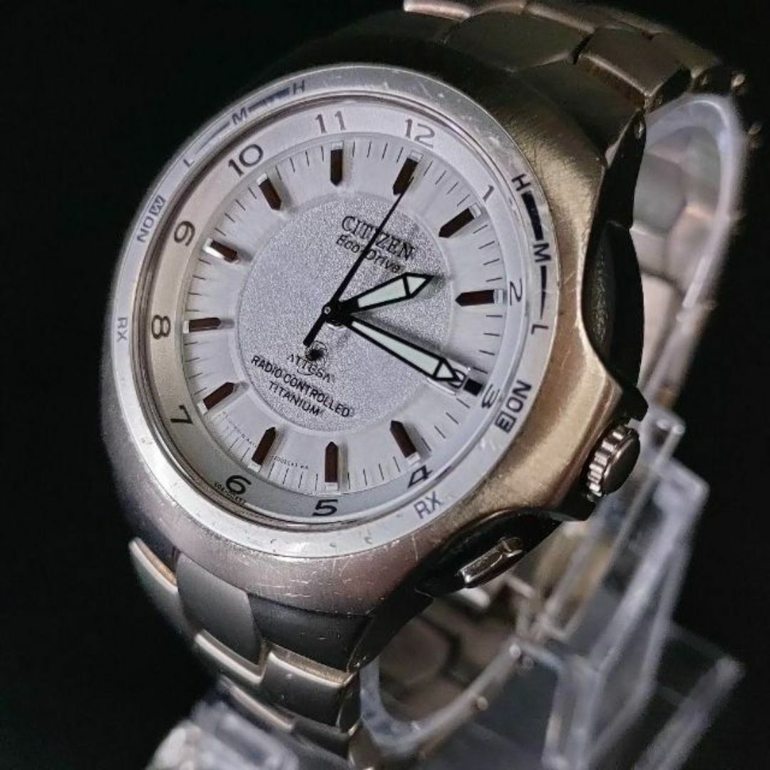 CITIZEN(シチズン)の美品【稼働品】CITIZEN　シチズンアテッサ　A411　シルバー　ソーラー メンズの時計(腕時計(アナログ))の商品写真