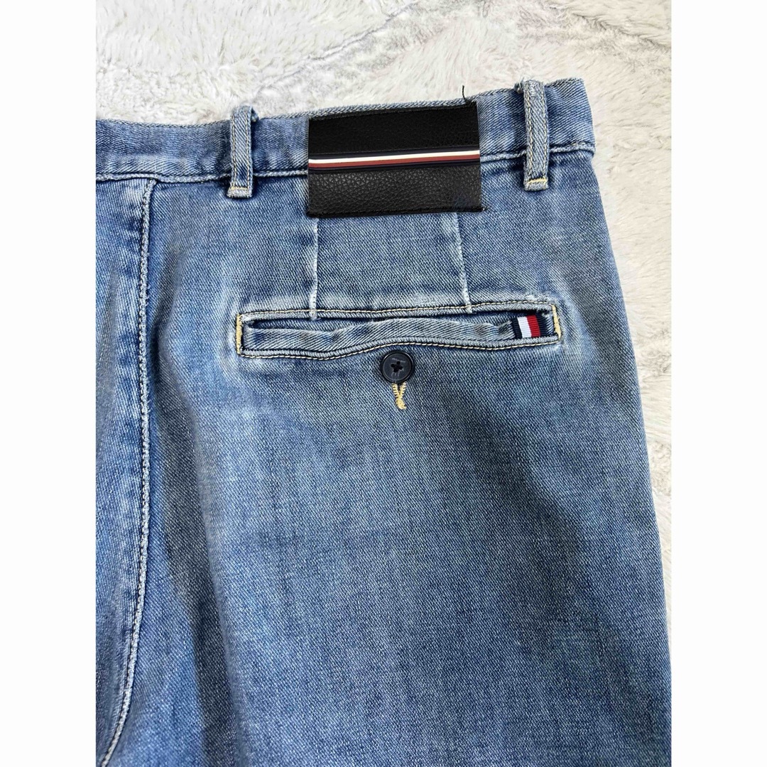 TOMMY HILFIGER(トミーヒルフィガー)のトミーヒルフィガー　テーパードジーンズ　44size メンズのパンツ(デニム/ジーンズ)の商品写真