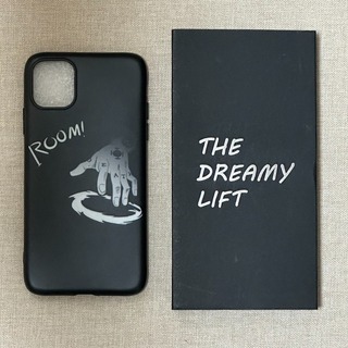 THE DREAMY LIFT iphone 11 ケース カバー  ワンピース(iPhoneケース)