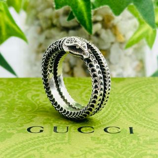 グッチ(Gucci)の美品　GUCCI グッチ　ガーデンスネーク　リング　21号　箱付　燻(リング(指輪))