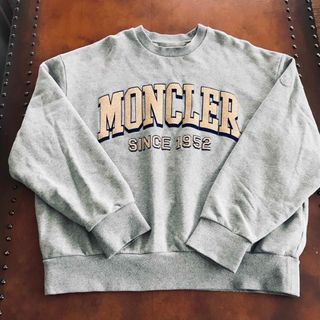 MONCLER - モンクレール  23SS ゴールドラメ BIG　ロゴ スウェット トレーナー