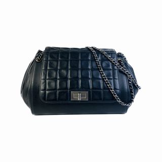 シャネル(CHANEL)のCHANEL シャネル チョコバー  ラムスキン ハンドバッグ ブラック A-2477(ハンドバッグ)