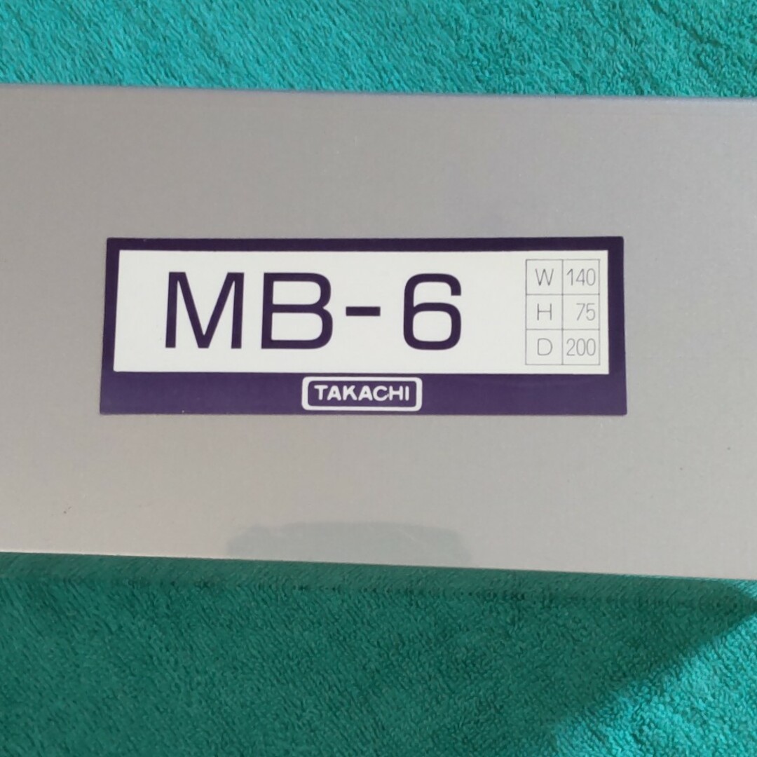 アルミケース  MB-6   タカチ製   MB-6    未使用品 ハンドメイドの素材/材料(各種パーツ)の商品写真