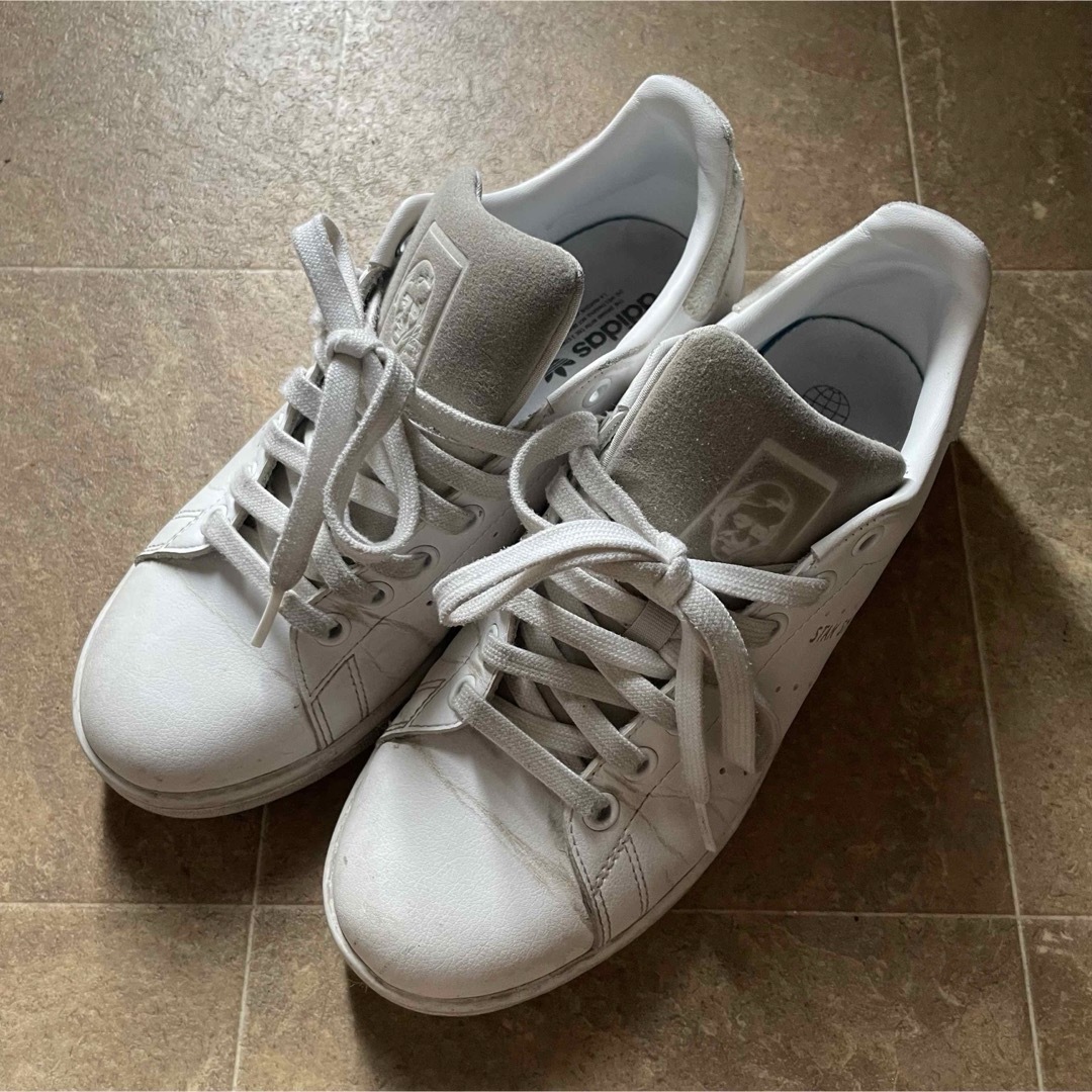 adidas(アディダス)のadidas アディダス　スタンスミス レディースの靴/シューズ(スニーカー)の商品写真