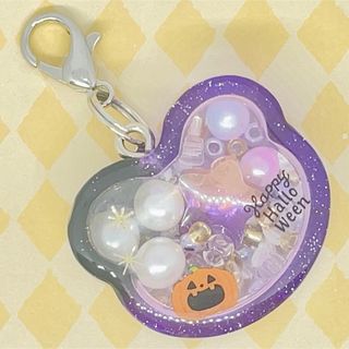 NO.12　レジン　くま　Halloween　シェイカーキーホルダー　チャーム(チャーム)