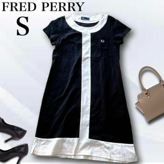 フレッドペリー(FRED PERRY)のフレッドペリー ワンピース 半袖 ブラック ひざ丈 Ｓ コットン バイカラー(ひざ丈ワンピース)