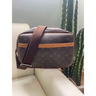 ルイヴィトン(LOUIS VUITTON)のLouis Vuitton ルイヴィトン リポーターPM ショルダーバック(ショルダーバッグ)