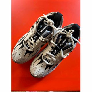 リーボッククラシック(Reebok CLASSIC)のReebok CLASSIC（リーボック クラシック）スニーカー(スニーカー)