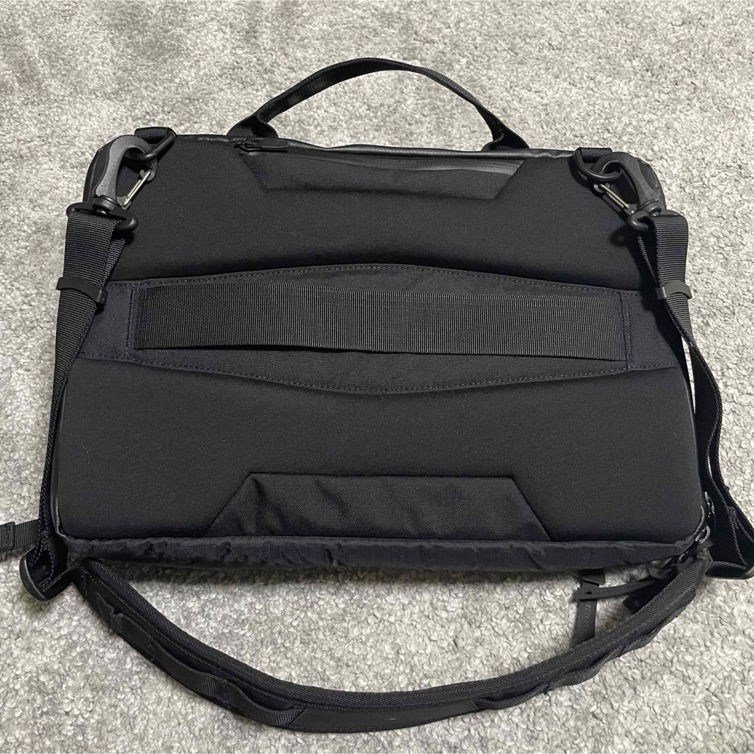 極美品✨コードオブベルAPEXLINERMAX /2WayShoulderBag メンズのバッグ(ビジネスバッグ)の商品写真