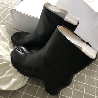 美品 Maison Margiela tabiブーツ 8cmヒール