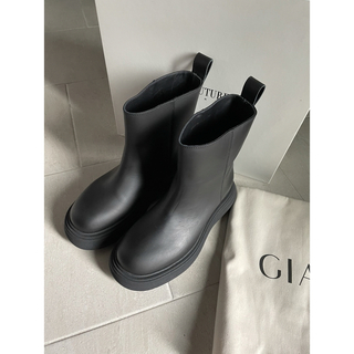 アパルトモンドゥーズィエムクラス(L'Appartement DEUXIEME CLASSE)の【新品】GIA COUTURE ジアボルギーニ boots 23cm(ブーツ)