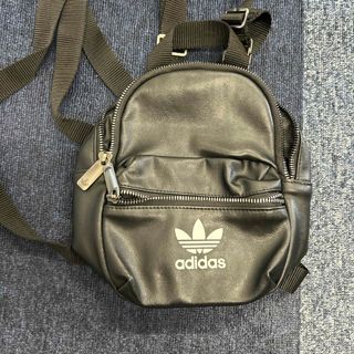 アディダス(adidas)のadidasリュック(リュックサック)