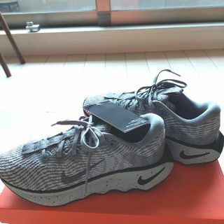 ナイキ(NIKE)のスニーカー  ランニングシューズ Nike モティバ(スニーカー)