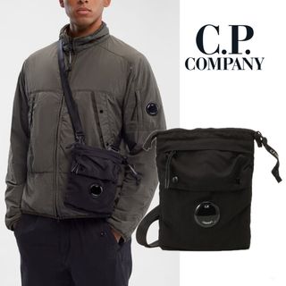 C.P. Company - 新品 定価2.7万円 C.P.COMPANY  ナイロン ショルダーバッグ 黒