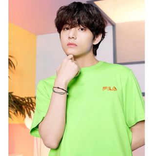 FILA Tシャツ テテ テヒョン TATA BTS BT21 tinytan