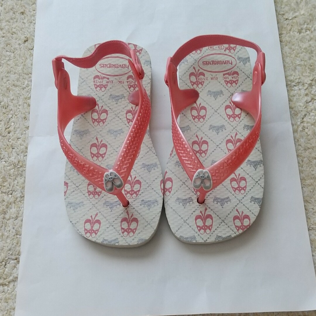 havaianas(ハワイアナス)のハワイアナス ビーチサンダル キッズ havaianas キッズ/ベビー/マタニティのキッズ靴/シューズ(15cm~)(サンダル)の商品写真