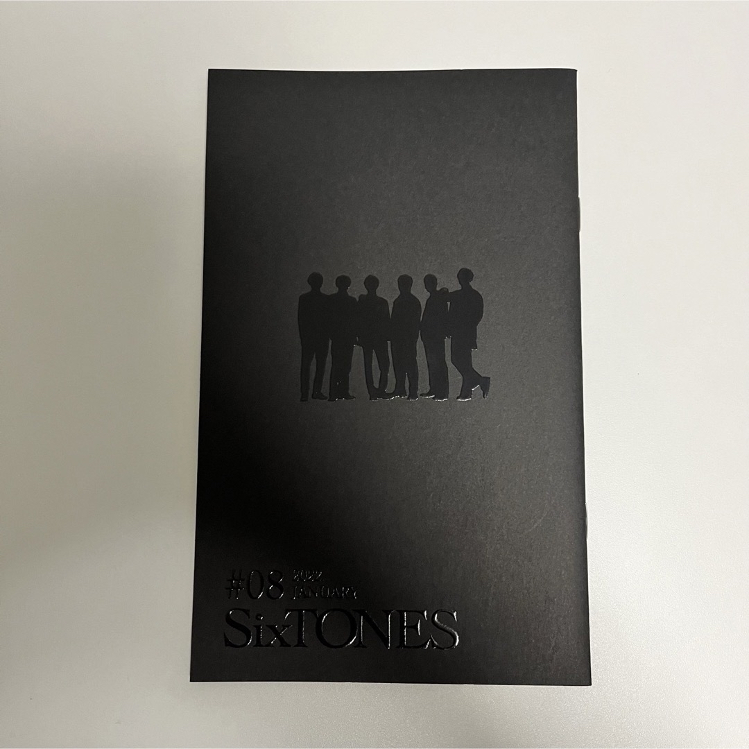 SixTONES 会報 #4 #8 #12 会員証 エンタメ/ホビーのタレントグッズ(アイドルグッズ)の商品写真