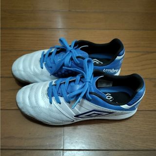 アンブロ(UMBRO)のフットサルシューズ　21.5cm(シューズ)