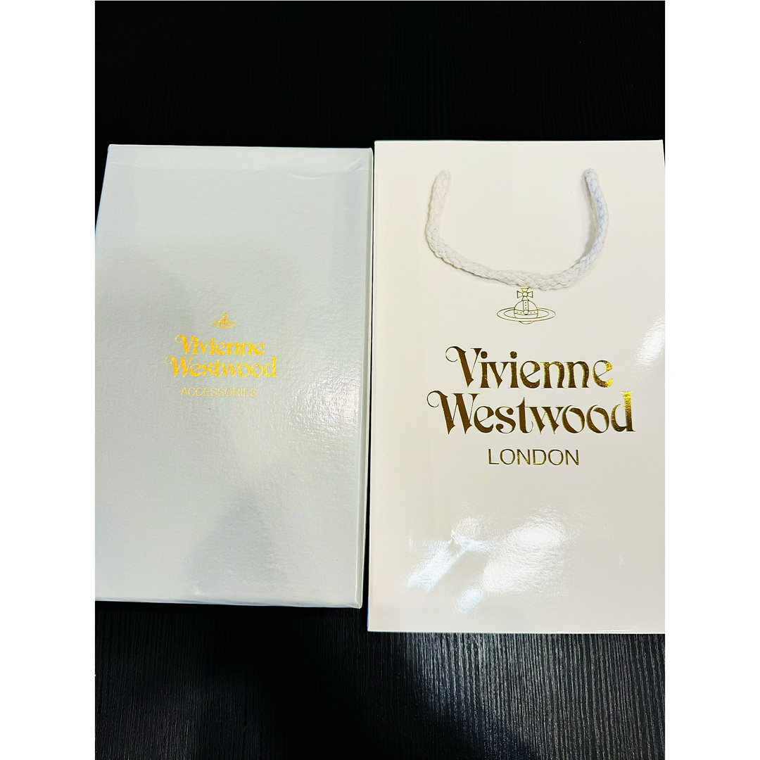 ANGLOMANIA（Vivienne Westwood）(アングロマニア)の【新品未使用】Vivienne Westwood 人気の長財布　ダークグレー レディースのファッション小物(財布)の商品写真