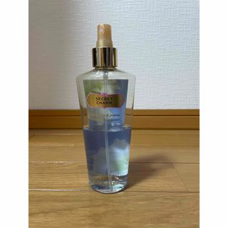 ヴィクトリアズシークレット(Victoria's Secret)のシークレットチャーム　フレグランスミスト(香水(女性用))