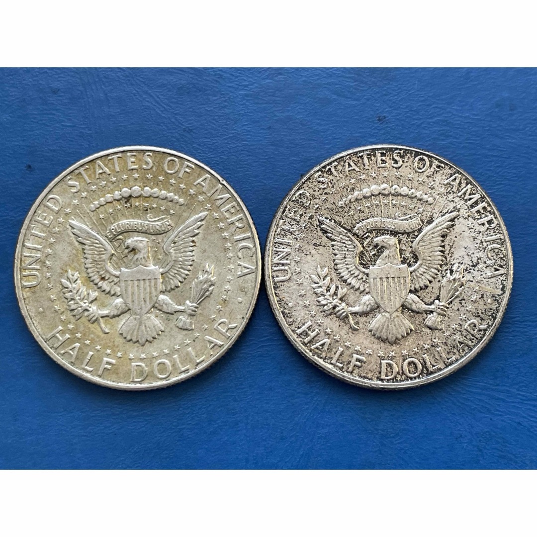 1966年/1967年ケネディハーフダラー銀貨２枚、silver400 エンタメ/ホビーの美術品/アンティーク(貨幣)の商品写真