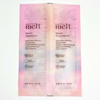 カオウ(花王)のNew❣️　メルト　melt　モイストシャンプー　トリートメント　☆　１セット(シャンプー)