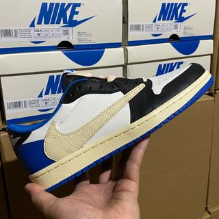 ナイキ(NIKE)のTRAVIS SCOTT ×AIR JORDAN 1 LOW(スニーカー)