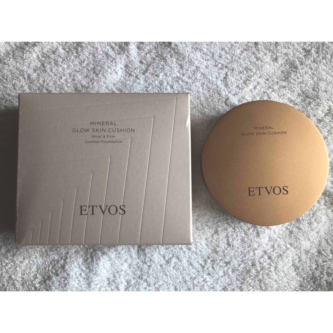 ETVOS(エトヴォス)のエトヴォス　ミネラルグロウスキンファンデーション　ナチュラル コスメ/美容のベースメイク/化粧品(ファンデーション)の商品写真