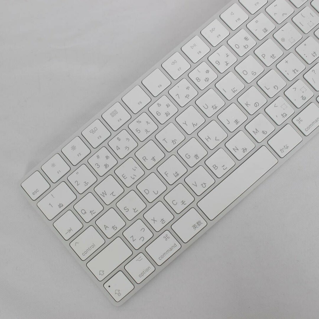 Apple(アップル)の【美品】Apple Magic Keyboard MQ052J/A シルバー テンキー付き JIS マジックキーボード アップル 本体 スマホ/家電/カメラのPC/タブレット(PC周辺機器)の商品写真
