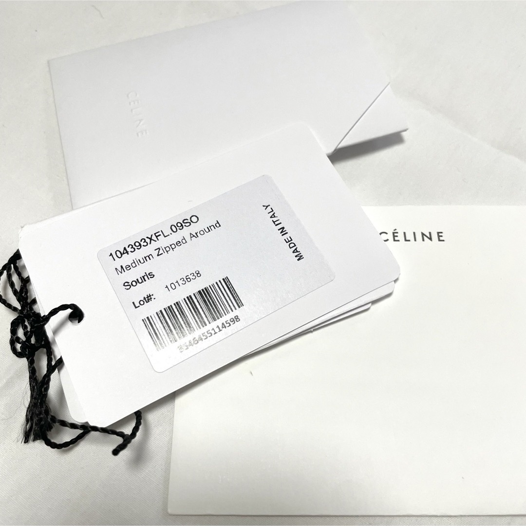 celine(セリーヌ)のセリーヌ　CELINE  財布　ミディアム　スーリー　二つ折り財布　ウォレット レディースのファッション小物(財布)の商品写真