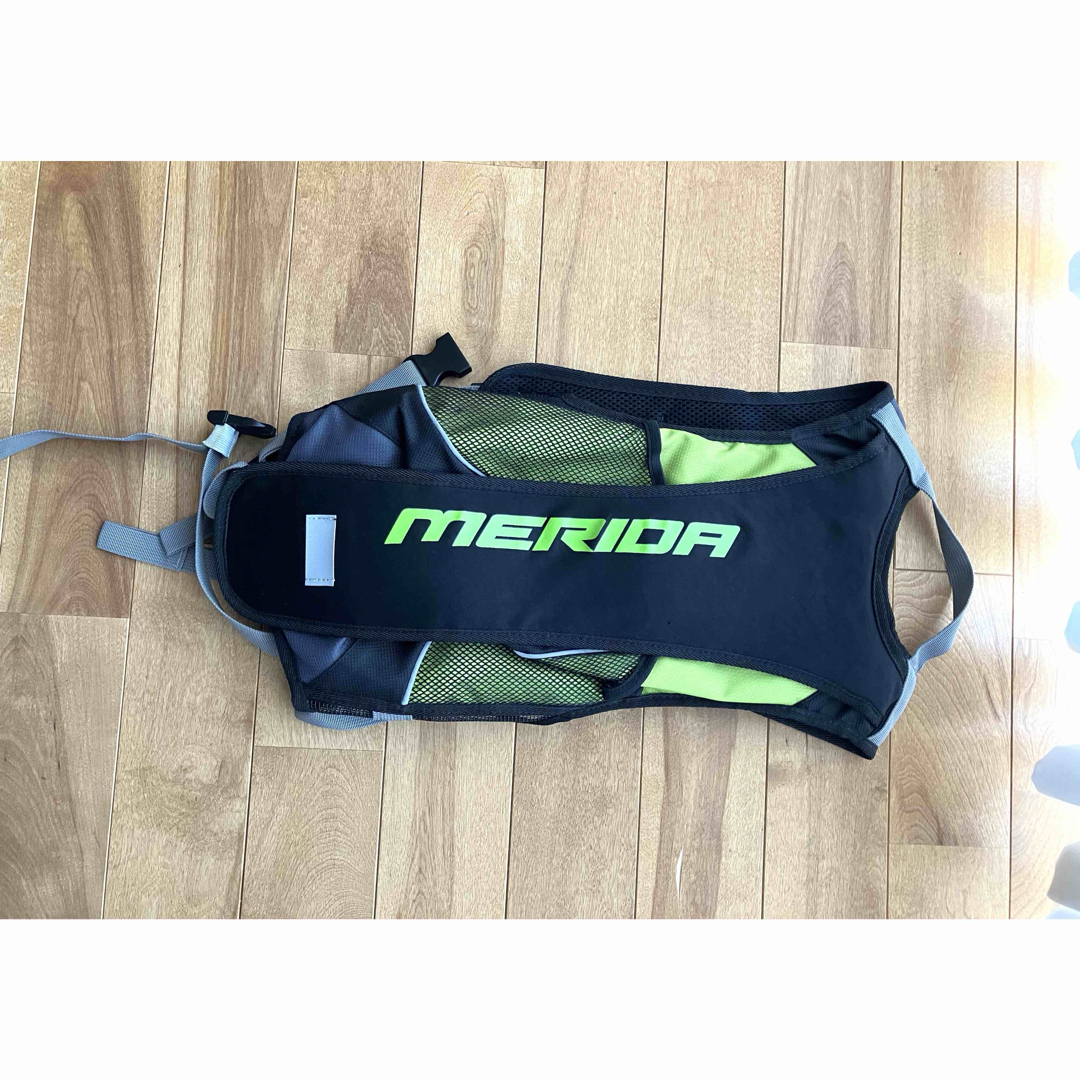 MERIDA(メリダ)の【Men's】 MERIDA ボディバッグ リュック メリダ ブラック メンズのバッグ(ボディーバッグ)の商品写真