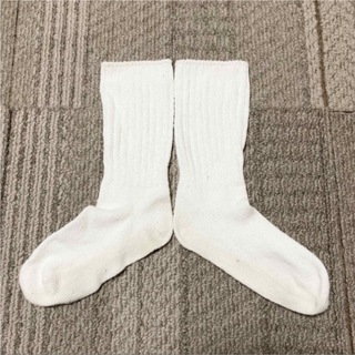 【使用済み】白靴下　ホワイト　ショートルーズソックス(靴下/タイツ)