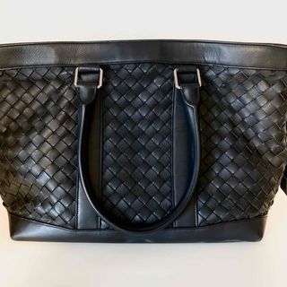 ボッテガヴェネタ(Bottega Veneta)のボッテガヴェネタ クラシック イントレチャート トートバッグ　ブラック 本革(トートバッグ)