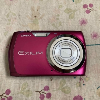 CASIO EXILIM ZOOM EX-Z370(コンパクトデジタルカメラ)