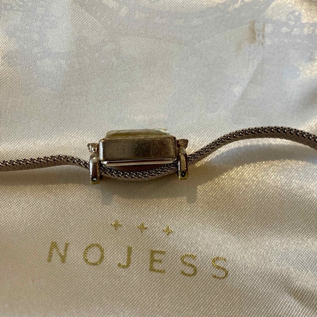 NOJESS(ノジェス)のノジェス 腕時計 ブレスレットウォッチ ゴールドカラー レディースのファッション小物(腕時計)の商品写真