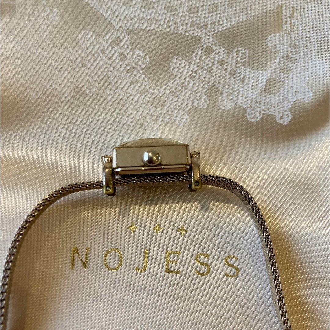 NOJESS(ノジェス)のノジェス 腕時計 ブレスレットウォッチ ゴールドカラー レディースのファッション小物(腕時計)の商品写真