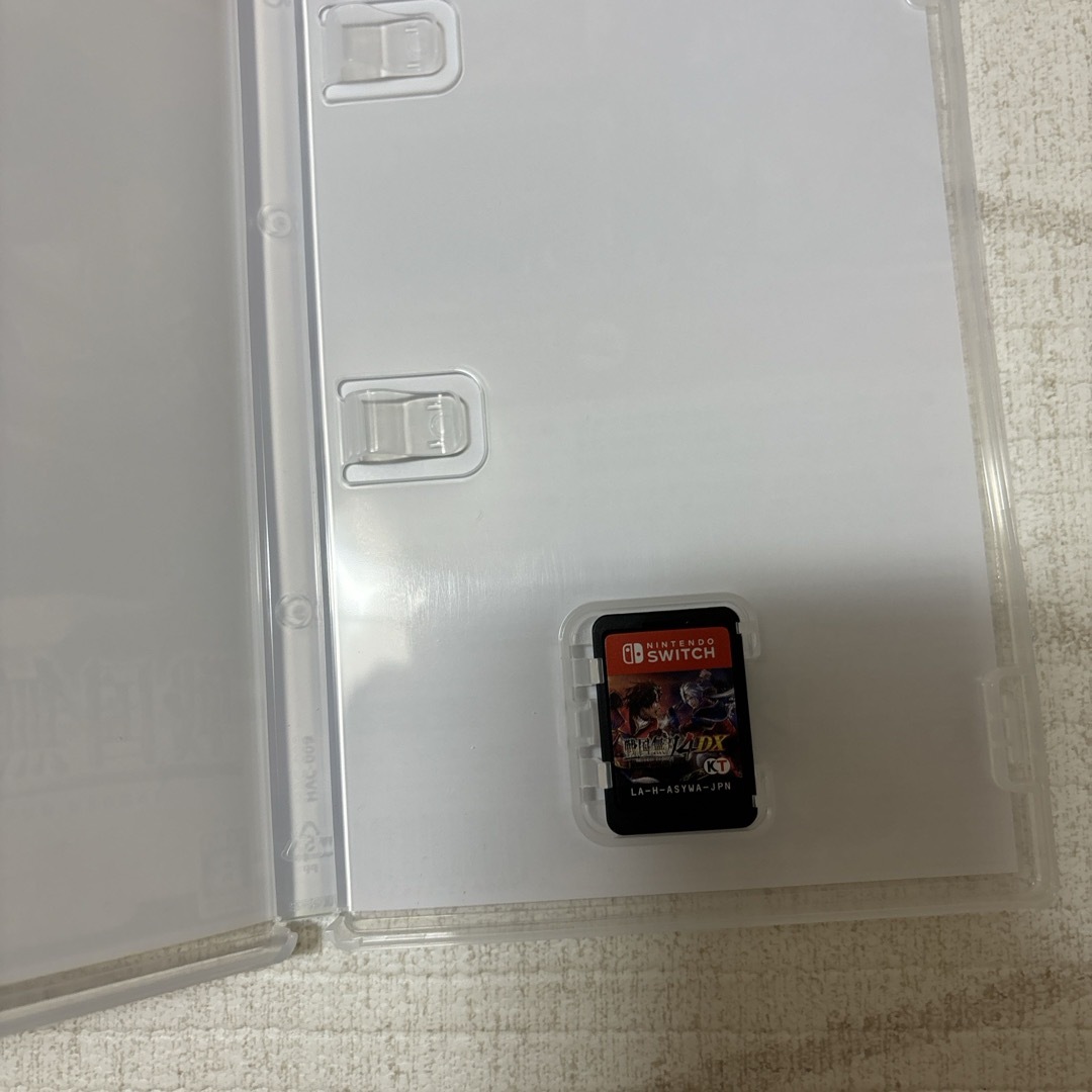 Nintendo Switch(ニンテンドースイッチ)の新品購入品 無双OROCHI3 Ultimate 戦国無双4 dx エンタメ/ホビーのゲームソフト/ゲーム機本体(家庭用ゲームソフト)の商品写真