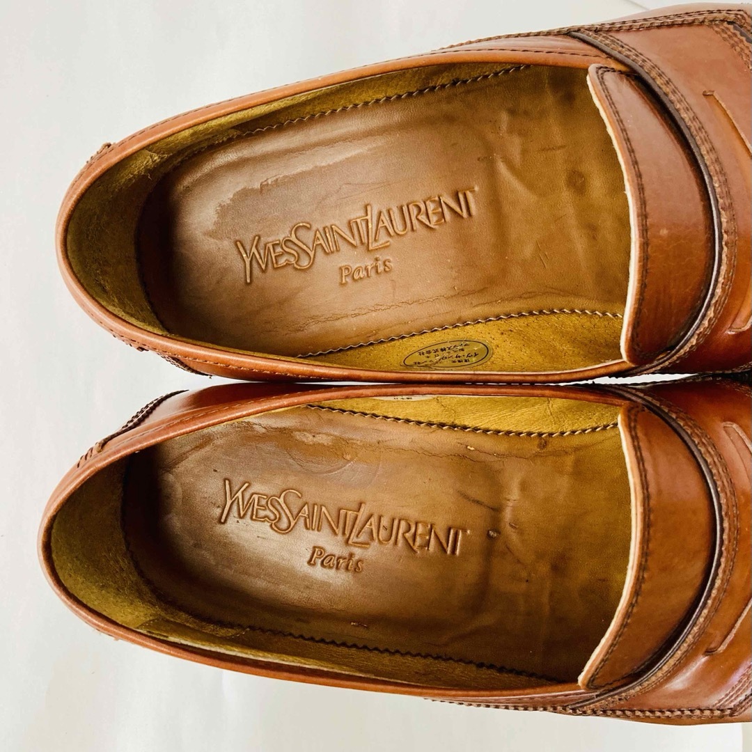 Yves Saint Laurent(イヴサンローラン)のイヴ サンローラン 茶色 コインローファー 24.5cm 除菌・消臭済み メンズの靴/シューズ(ドレス/ビジネス)の商品写真
