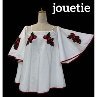 jouetie - 美品　jouetie デコルテ綺麗見せ　真っ白が輝くスモッグ　ブラウス　M