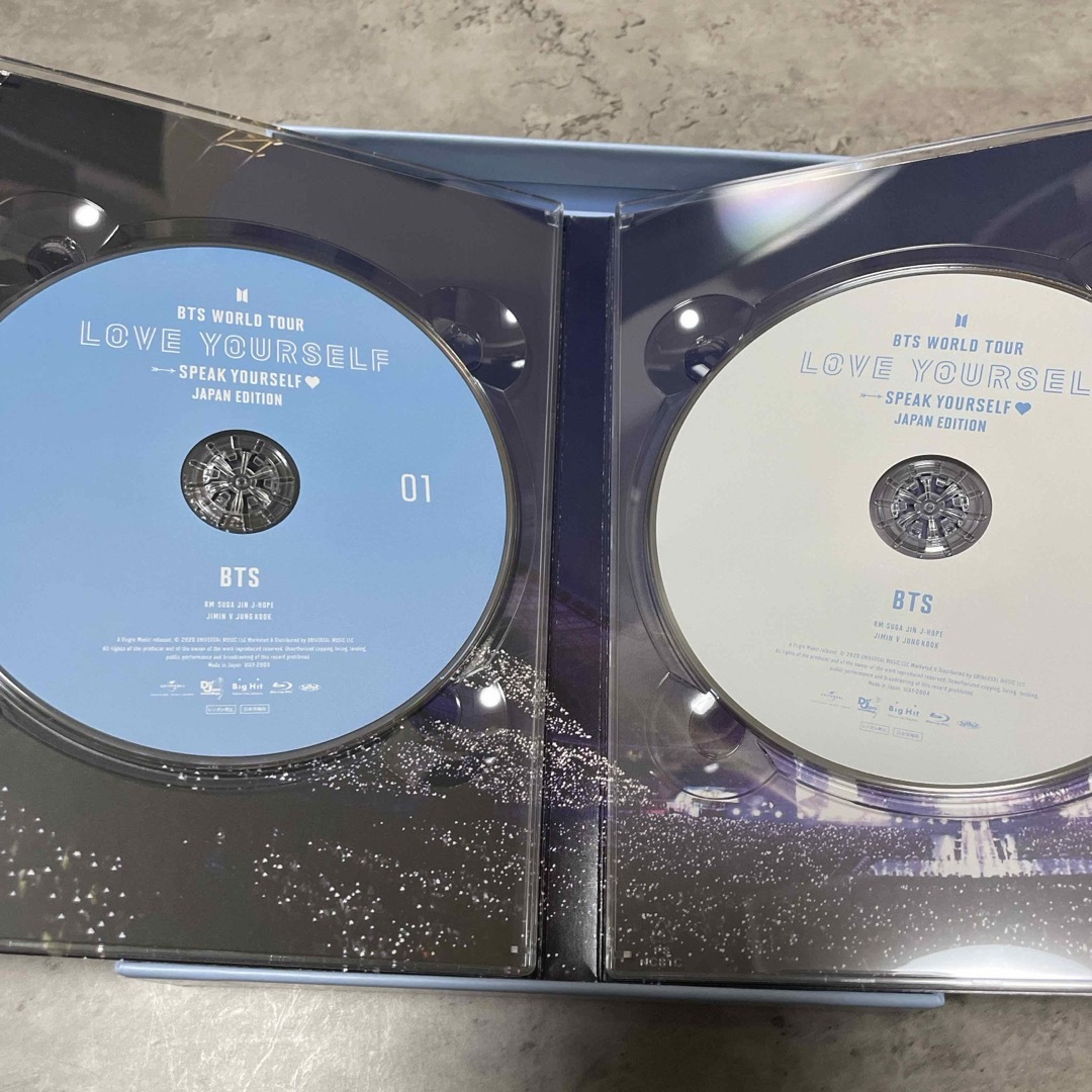 防弾少年団(BTS)(ボウダンショウネンダン)のBTS　WORLD　TOUR‘LOVE　YOURSELF：SPEAK　YOURS エンタメ/ホビーのDVD/ブルーレイ(ミュージック)の商品写真