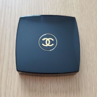 シャネル(CHANEL)の【新品同様】CHANEL プルミエール　プードゥル　10 フレッシュ(アイシャドウ)