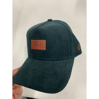 ニューエラー(NEW ERA)のニューエラ  レザーパッチ　コーデュロイ　9forty A Flame キャップ(キャップ)