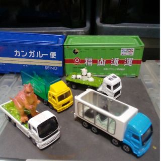 タカラトミー(Takara Tomy)のトミカ　動物運搬トラック / 恐竜運搬トラック / 魚運搬トラック(ミニカー)