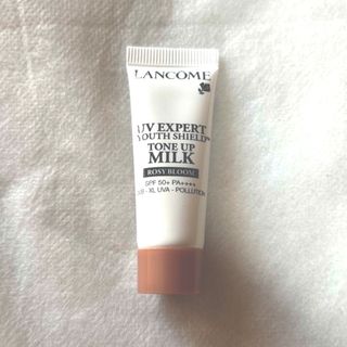 ランコム(LANCOME)の★LANCOME★UV  エクペール　トーン　アップ　ローズ／10mL × 1本(化粧下地)