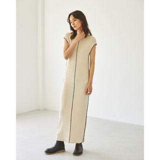 トゥデイフル(TODAYFUL)の新品未使用　Stitch Knit Dress(ロングワンピース/マキシワンピース)