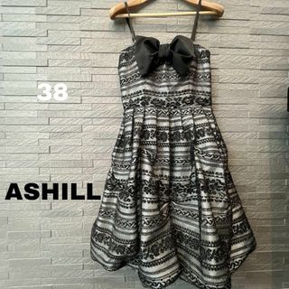 アシール ASHILL ブラック ラメ入り ふんわりデザイン キャミソールドレス(ミディアムドレス)