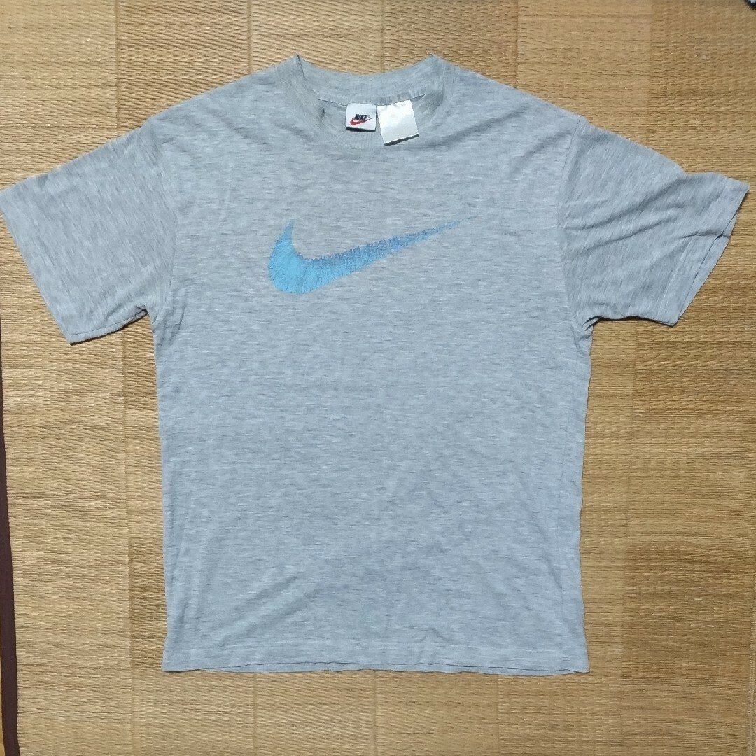 ナイキ　Ｔシャツ　ビンテージ　NIKE メンズのトップス(Tシャツ/カットソー(半袖/袖なし))の商品写真